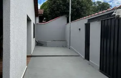 Casa de rua  casa de rua com 2 quarto(s) e 2 banheiro(s) à venda, 167.43 por r$ 450.000 no setor setor parque das americas ad31468