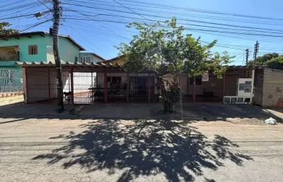 Casas a venda no conjunto castelo branco  casa de rua com 5 quarto(s) e 3 banheiro(s) à venda, 350 por r$ 470.000 no setor setor castelo branco av31678