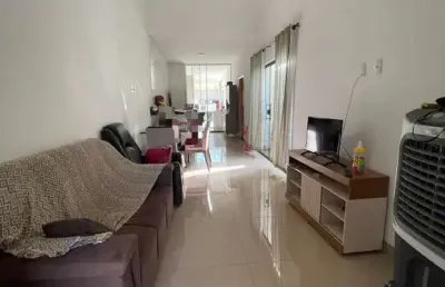 Excelente casa com armários, com 03 quartos setor parque das nações casa de rua com 3 quarto(s) e 2 banheiro(s) à venda, 111 por r$ 390.000 no setor parque das nações ad30142