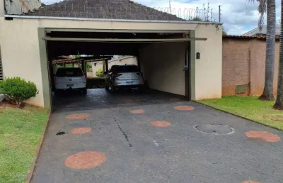 Casa alto padrão jardim guanabara 1 com 3 apartamentos gerando renda próximo ao aeroporto de goiânia casa de rua com 2 quarto(s) e 3 banheiro(s) à venda, 350 por r$ 1.600.000 no setor jardim guanabara