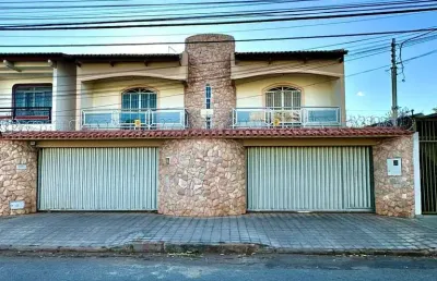 Lindo sobrado marechal rondon casa de rua com 4 quarto(s) e 3 banheiro(s) à venda, 422 por r$ 1.350.000 no setor setor marechal rondon ax27703