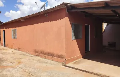 Casa parque ibirapuera aparecida  casa de rua com 2 quarto(s) e 2 banheiro(s) à venda, 202.22 por r$ 175.000 no setor parque ibirapuera ta31279