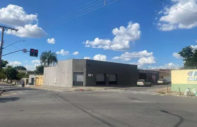 Ponto comercial à venda na Rua 11, Vila Abajá, Goiânia