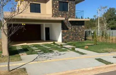 Sobrado  terras alpha 2 casa em condomínio com 3 quarto(s) e 4 banheiro(s) à venda, 197.39 por r$ 1.400.000 no setor alvorada	 ad32071