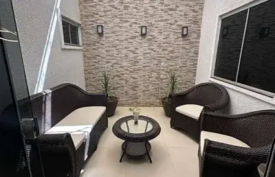 Casa setor residencial village garavelo casa de rua com 3 quarto(s) e 2 banheiro(s) à venda, 115 por r$ 446.250 no setor residencial village garavelo	 fl32237