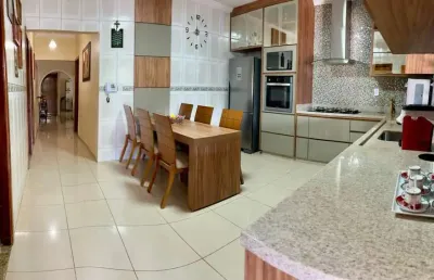 Linda casa 4q à venda - 360 m² casa de rua com 4 quarto(s) e 3 banheiro(s) à venda, 360 por r$ 880.000 no setor jardim colorado	 ad32319