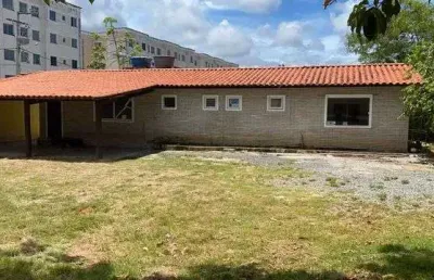 Terreno à venda na Avenida Vinte e Oito de Setembro, Centro, Camaçari
