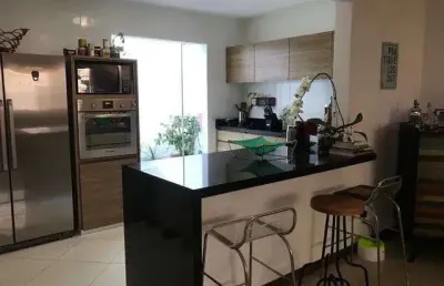 Casa com 4 dormitórios à venda, 147 m²- buraquinho - lauro de freitas/ba