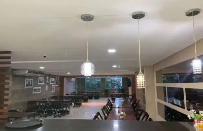 Ponto comercial para alugar na Rua São Pedro, Vila Canária, Salvador