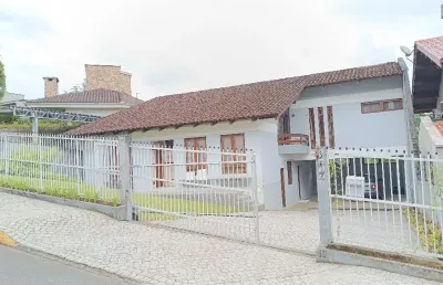 Casa à venda do bairro saguaçú em joinville, no condomínio parc de france por r$1.850.000,00