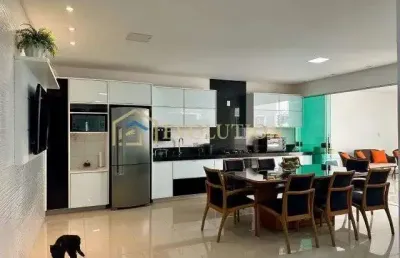 Casa 3 quartos 1 suíte, quintal amplo, parque das laranjeiras