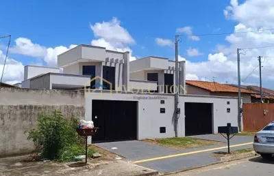 Casa à venda no bairro parque hayala - aparecida de goiânia/go