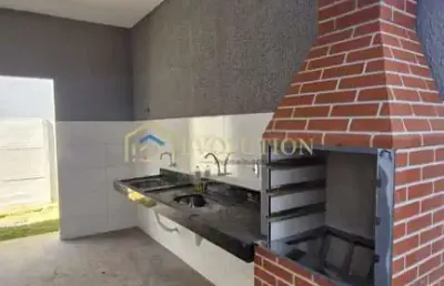 Casa com 3 quartos à venda na Rua S, Itapuã, Aparecida de Goiânia