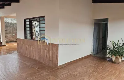 Casa com 4 quartos para alugar no Jardim Europa, Goiânia 