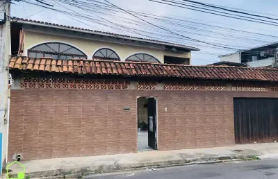 Casa com 5 quartos à venda na Rua Vereador Valmir Santos Silva, 45, Novo Visconde, Macaé