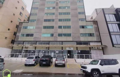 Sala comercial para alugar na Avenida Atlântica, 386, Cavaleiros, Macaé