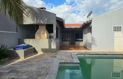 Imóvel residencial/comercial no jardim macedo | estrutura ideal para montar sua empresa, morar ou os dois!