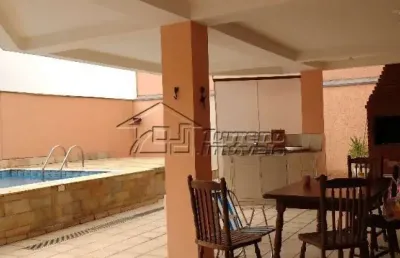 Sobrado com 6 suítes e piscina no jardim das colinas