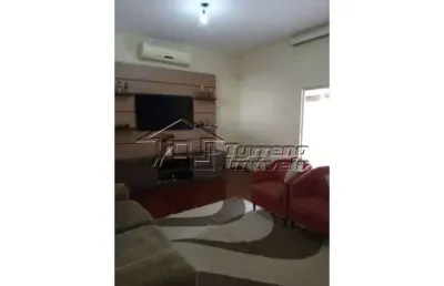 Excelente casa com 4 dormitórios a venda na zona sul