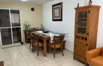 Excelente casa de esquina em condomínio fechado no urbanova