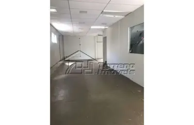 Ponto comercial com excelente localização no urbanova