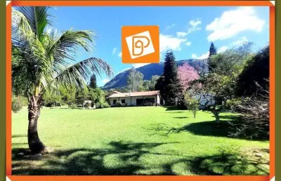 Casa à venda em araras, petrópolis. onde o ar é mais fresco, as estrelas brilham mais forte