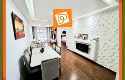 Apartamento com 2 quartos e dois banheiros no quitandinha, totalmente remodelado