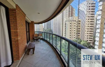 Apartamento com varandão na sala e próximo a escola móbile!