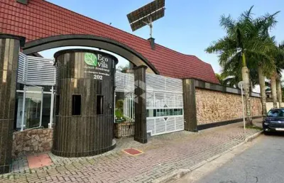 Casa em condomínio ao lado do futuro shopping de praia grande. 03 dorms. 01 suites, 03 vagas. vl mirim / praia grande sp.