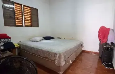 Casa com 2 quartos à venda no jardim brasília, araçatuba  por r$ 210.000