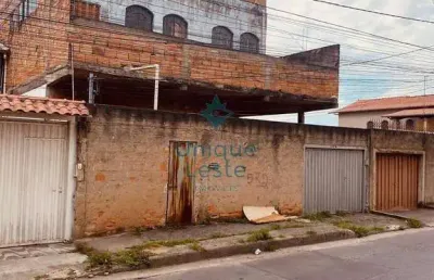 Casa com quintal e loja  piratininga (venda nova), belo horizonte, mg