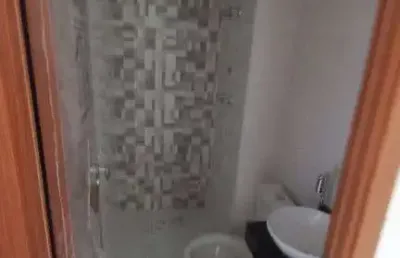 Apartamento de 2 dormitorios para alugar em inhauma, rio de janeiro