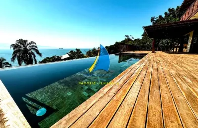 Casa com vista para o mar - em condomínio - região norte