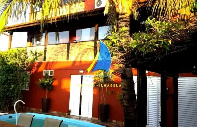 Casa com vista para o mar - excelente investimento - região central de ilhabela