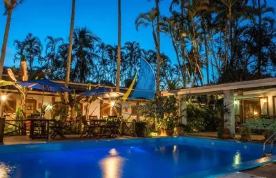 Pousada em ilhabela - alto padrão - região central - escritura definitiva.