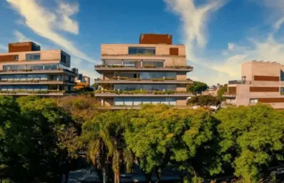 Cabral,  casa suspensa, ed. ícaro, 4 suítes, com 5 vagas, frente graciosa country clube, à  curitib