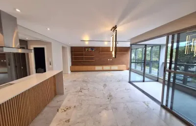 Bigorrilho, apartamento garden, decorado, 3 suítes, terraço privativo descoberto e 3 vagas. à venda