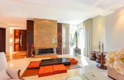 Jardim social, casa com elevador , 1.040m², 5 suítes, 6 vagas, quadra poliesportiva , piscina, à ve