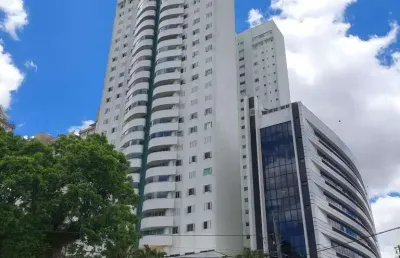 Centro cívico, apto ed. solar da nogueira, desocupado, de frente para praça, 4 qtos, 2 suítes, 1 va