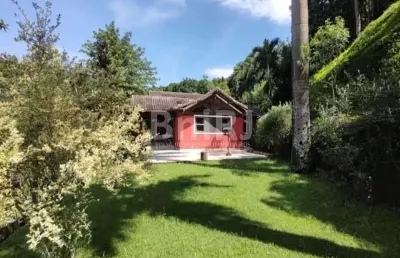 Propriedade  charmosa, com muita água, mata e tranquilidade!