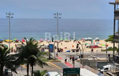 Apartamento 4 suites  à venda ? maria quitéria, quadra da praia com vistão mar!