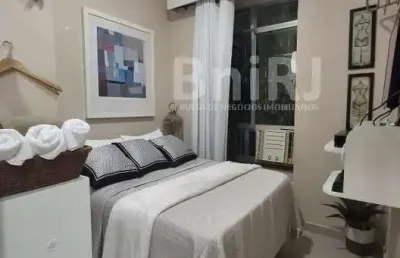 Vendo em frente a piragibe frota aguiar e a 50 m do hospital de ipanema  lindo studio em ipanema- rio de janeiro rj reformadíssimo!! pronto para morar ou investir!!!