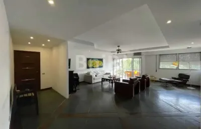 Excelente apartamento à venda, com 301 m2, no leblon