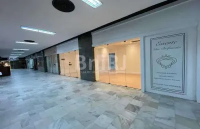 Excelente loja à venda no quadrilátero do charme em ipanema