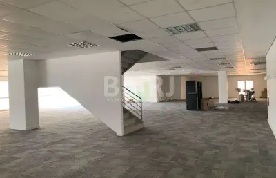 Sala comercial para alugar na Avenida José Silva de Azevedo Neto, 200, Barra da Tijuca, Rio de Janeiro