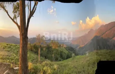 Terreno comercial à venda na Estrada Almirante Paulo Meira, Vale das Videiras, Petrópolis