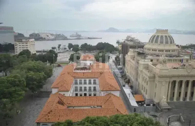Metade do 10º andar no assembleia, 10 - candido mendes