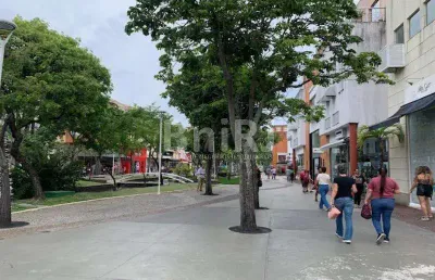 Av. das américas- condomínio downtown-loja externa- 100m2- locada- atenção investidores