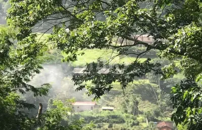 Terreno comercial à venda na Rua 11, 1286, Vale das Videiras, Petrópolis