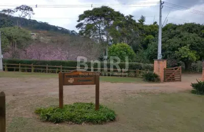 Terreno comercial à venda na Estrada Almirante Paulo Meira, 10, Vale das Videiras, Petrópolis
